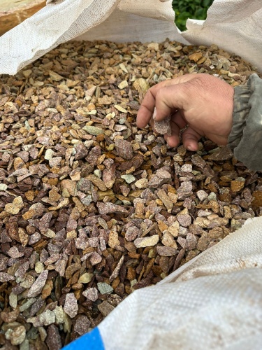 Златолит персиковый декоративная каменная крошка купить в Камышлове