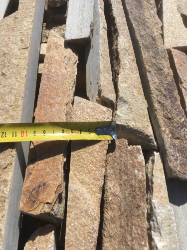 Горбушка златолит золотистый для облицовки купить в Камышлове