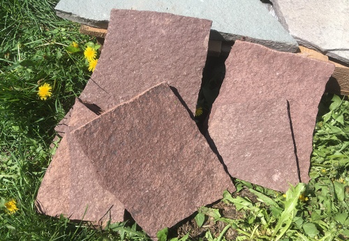 Плитняк лемезит бордовый для цоколя 1,5-2 см купить в Камышлове