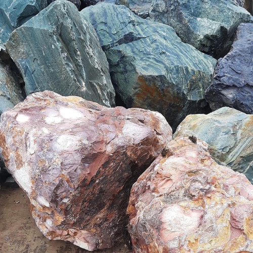 Ландшафтные глыбы красно-фиолетовые 200-1000 килограмм купить в Камышлове