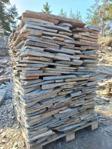 Плитняк златолит серебристый для фасада купить в Камышлове