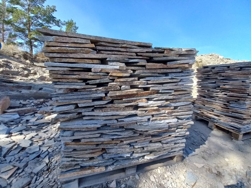 Плитняк златолит серебристый для фасада купить в Камышлове