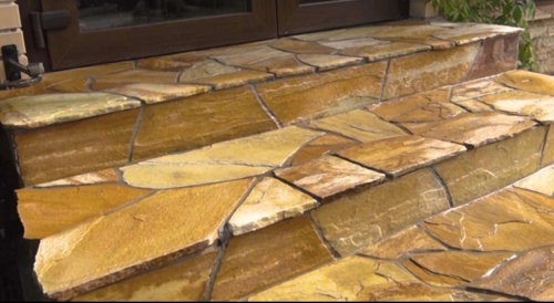 Плитняк златолит жёлтый золотистый для отмостки купить в Камышлове